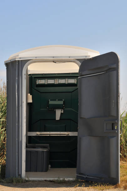 Best Luxury portable toilet rental  in Kings Park, VA